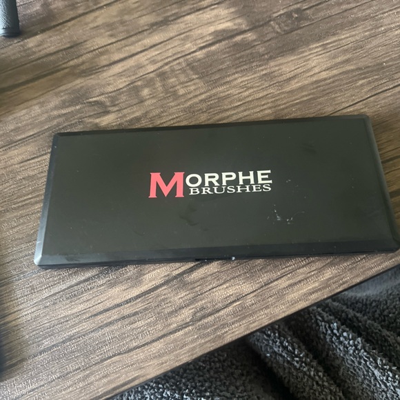 Morphe Makeup Lipstick Palette - Vibrant Shades - Picture 2 of 4